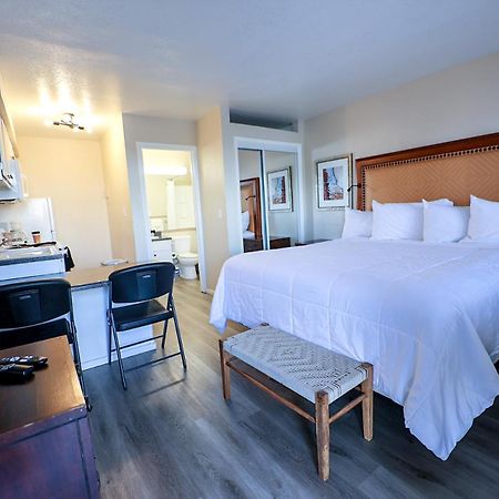 Апартаменты Venture On Country Club Меса Экстерьер фото
